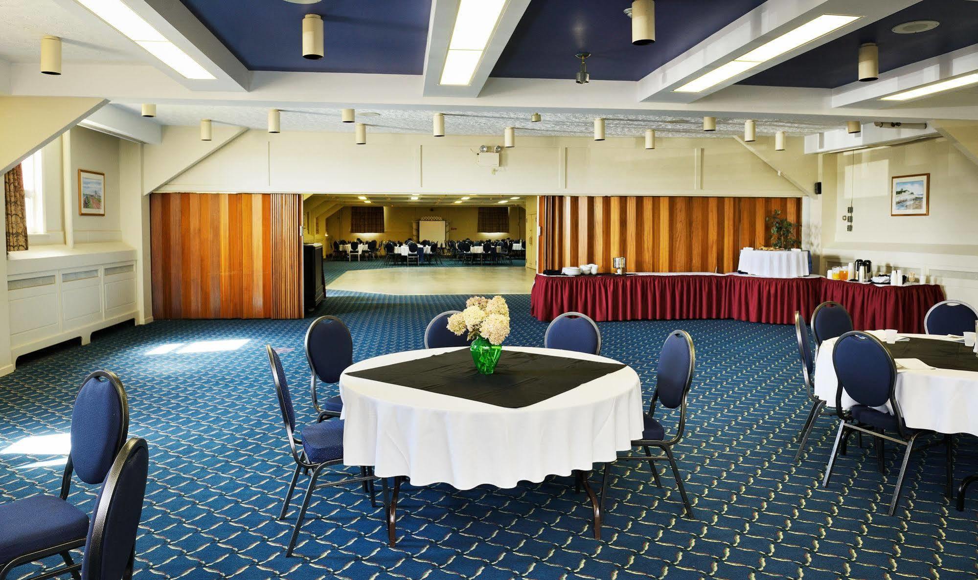 סאמרסייד Slemon Park Hotel & Conference Centre מראה חיצוני תמונה